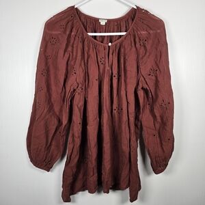 Aerie Women's Rust Embroidered Eyelet Peasant Blouse Keyhole Closure Size M
